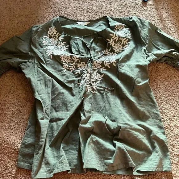 Lucky brand green embroidered top M - Picture 4 of 9